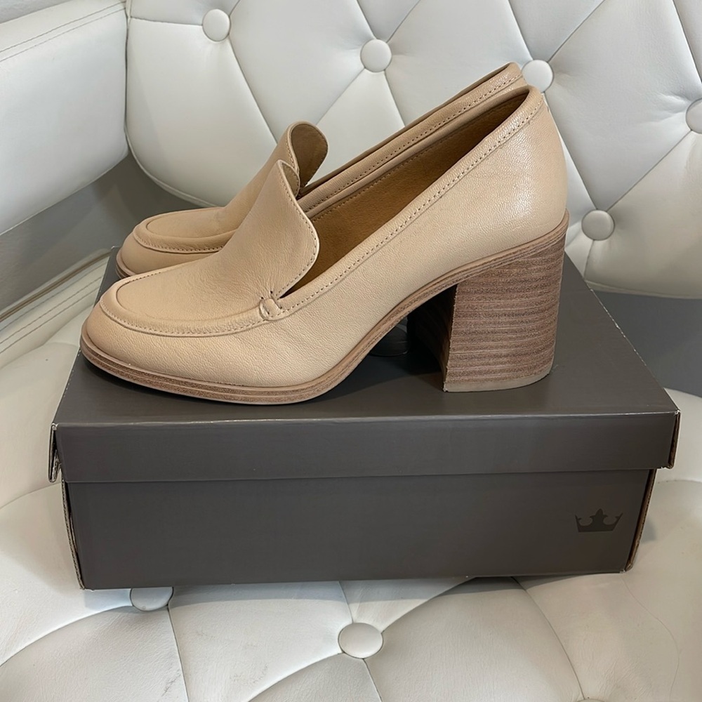 Crown Vintage CAITLUN Sand Glazed Goat heel size 7.5